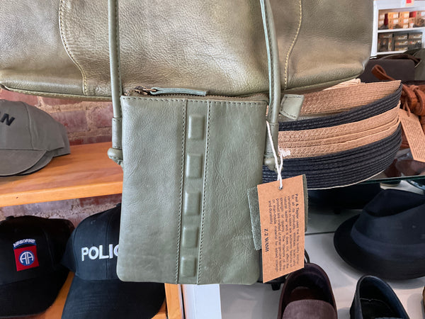 Paul & Taylor Leather Crossbody Bag 16455