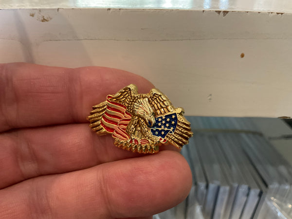 Pins: USA Eagle (1 3/8)