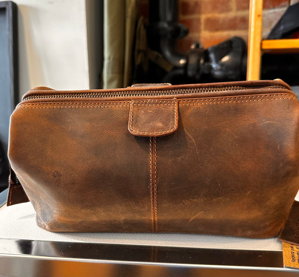 Paul & Taylor 16349 Shave Bag H. Brown