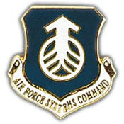 Pins: USAF - Air Force,SYSTEMS CMD. (1")